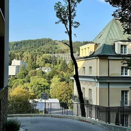 Art & High Studio Z Parkingiem Podziemnym Krynica Zdroj Exterior photo